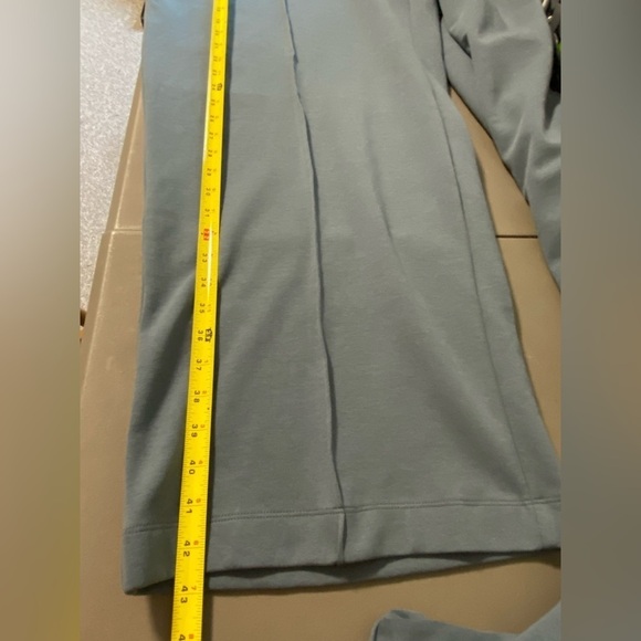 OLD Navy Dynamic Fleece High-Waisted, Wide-leg Pants, Pintucked, size 3X - Picture 14 of 14